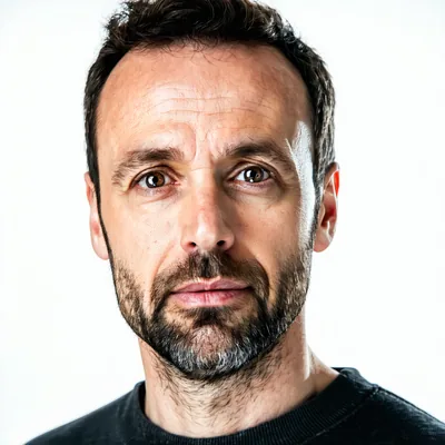 ChargeVyne team member — Lead Engineer
